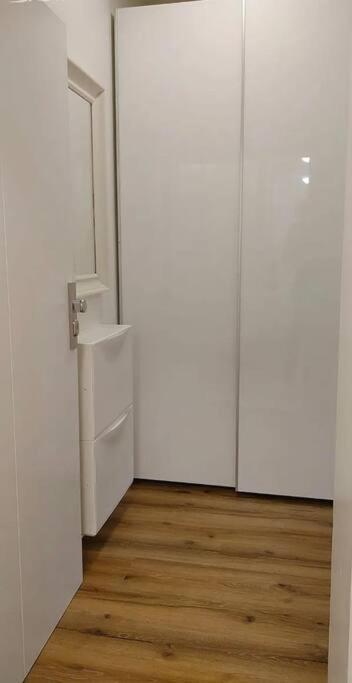 Pine - Apartment